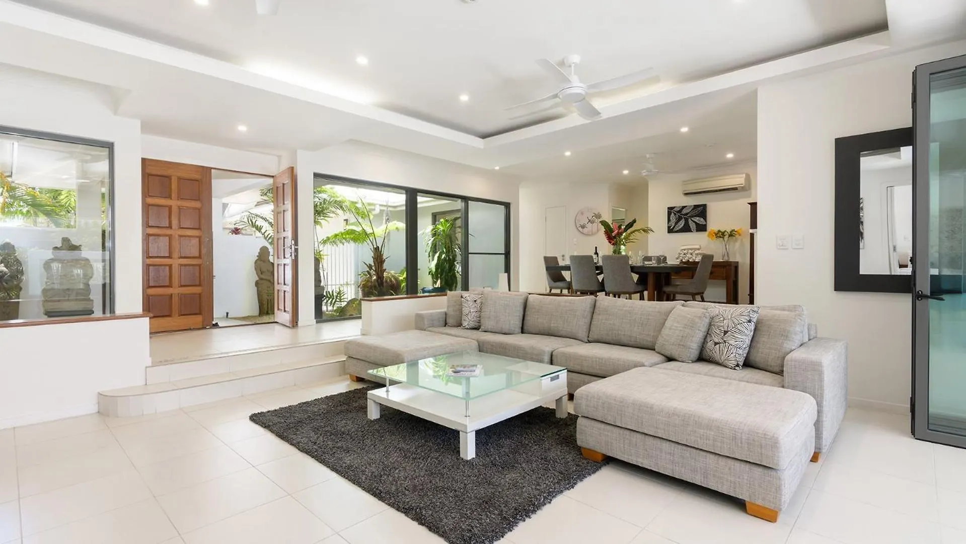 Bella Beach House Port Douglas